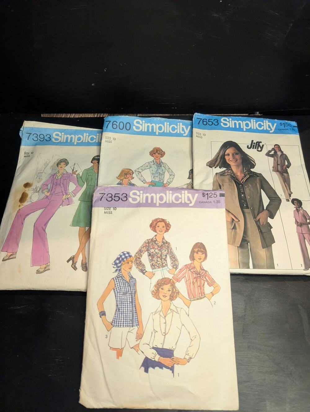 Lot of vintage sewing patterns